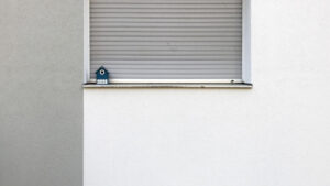 Dépannage de store à Bayeux : limiter le gaspillage grâce à une intervention adaptée